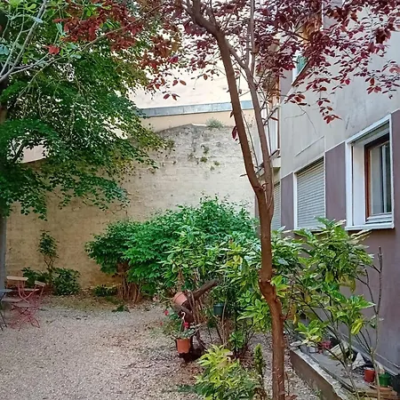 Apartamento Cocon Parisien Avec Balcon&parking Privé