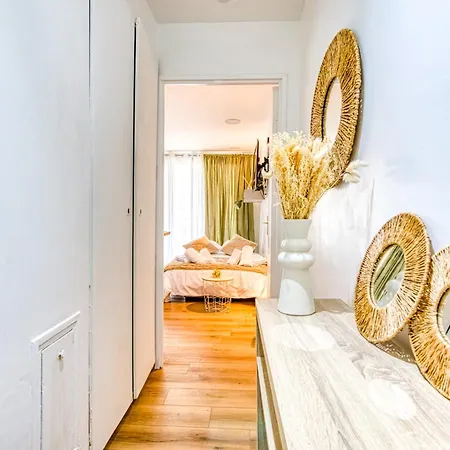 Cocon Parisien Avec Balcon&parking Privé * París