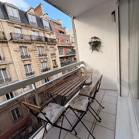 Cocon Parisien Avec Balcon & Parking Prive Apartmán *